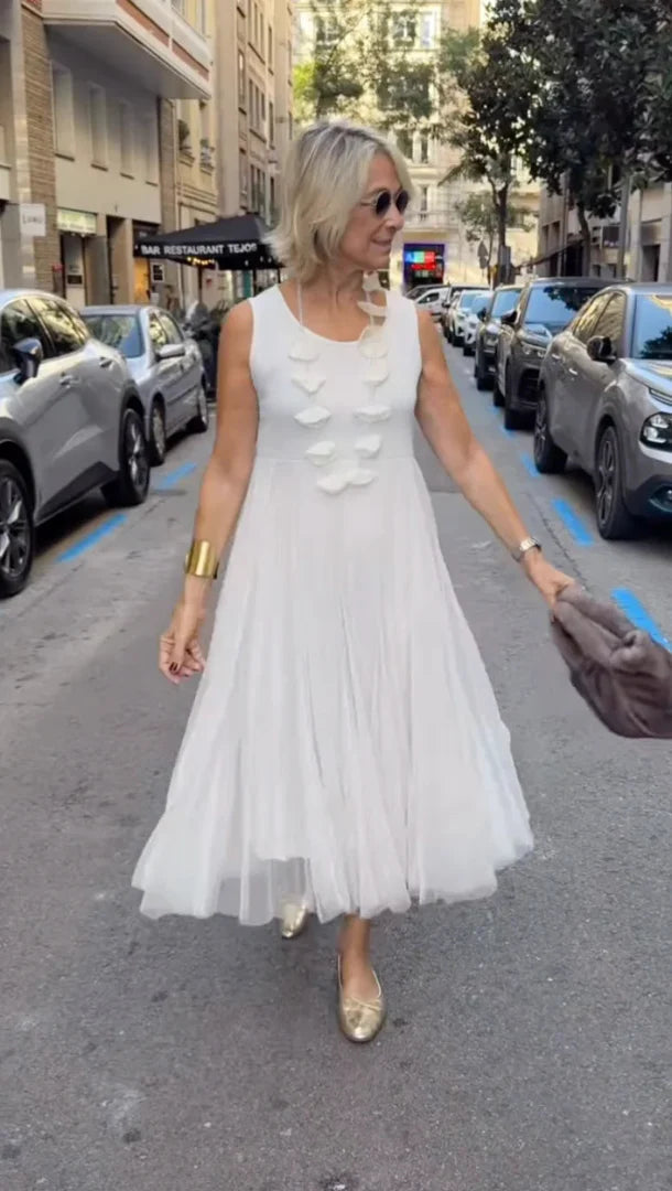 Zanelia | Elegante trui-jurk van tule