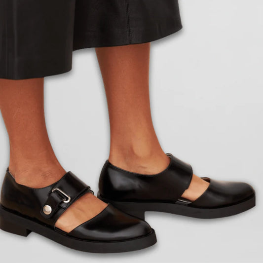Lina | Mary Janes Buckle Clasp