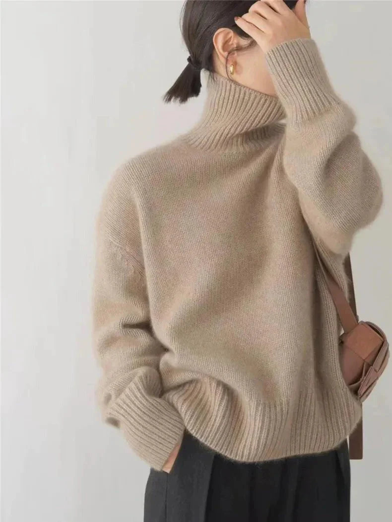 DIVA | CHIC TURTLENECK