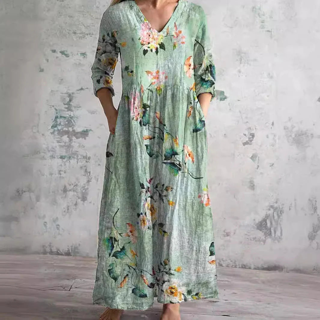 Dearyn | Dress with V-Neck and Floral Pattern