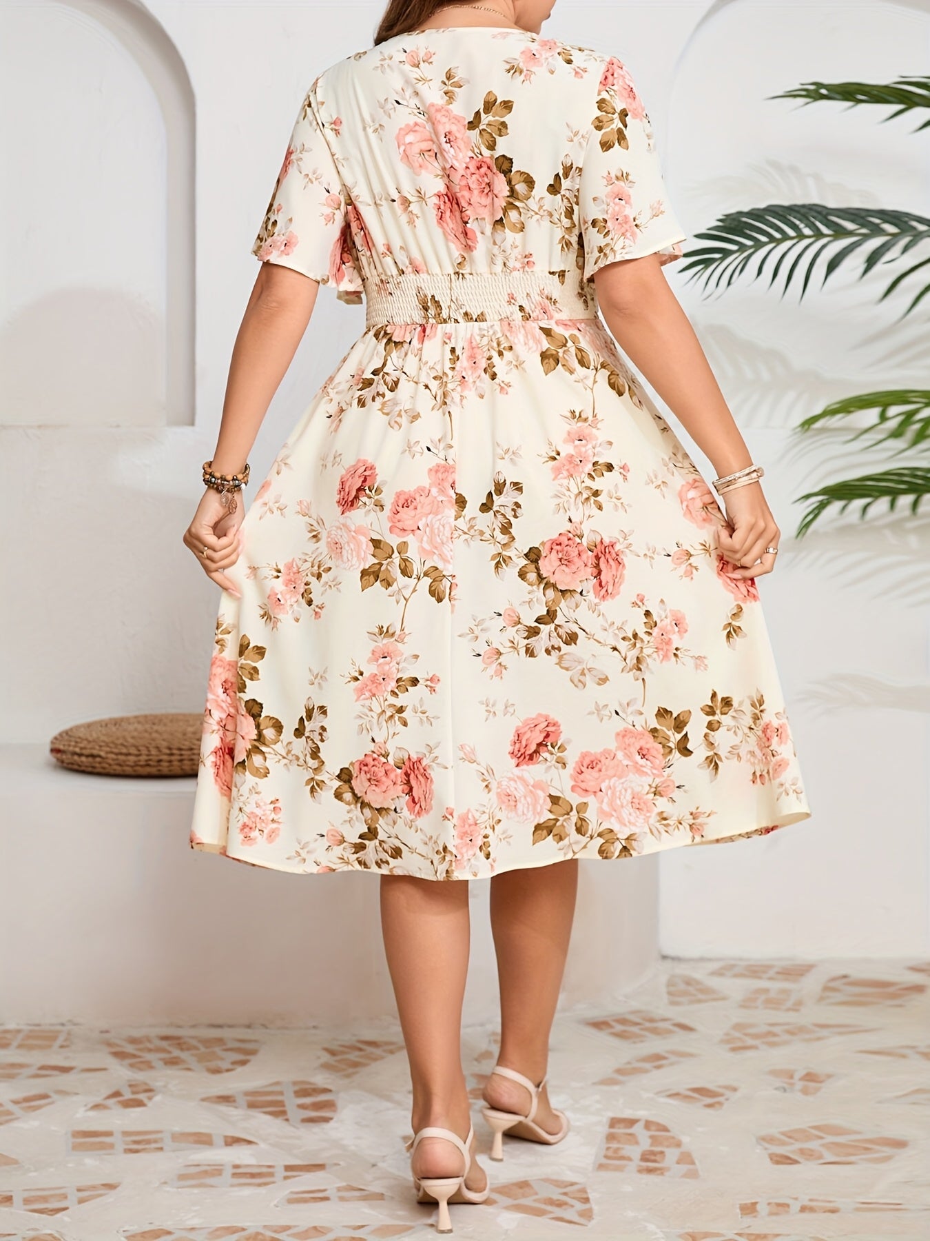 Aria - Plus Size Floral Pencil Dres