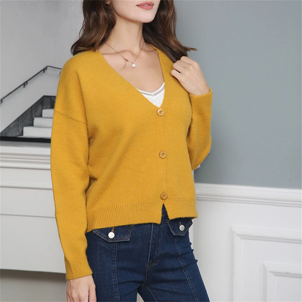 LESLIE | BUTTON FRONT CARDIGAN